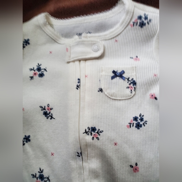 💥Baby deals 3/$10💥NWT Carter's Baby Floral 2-Way Zip Sleeper - Picture 4 of 6